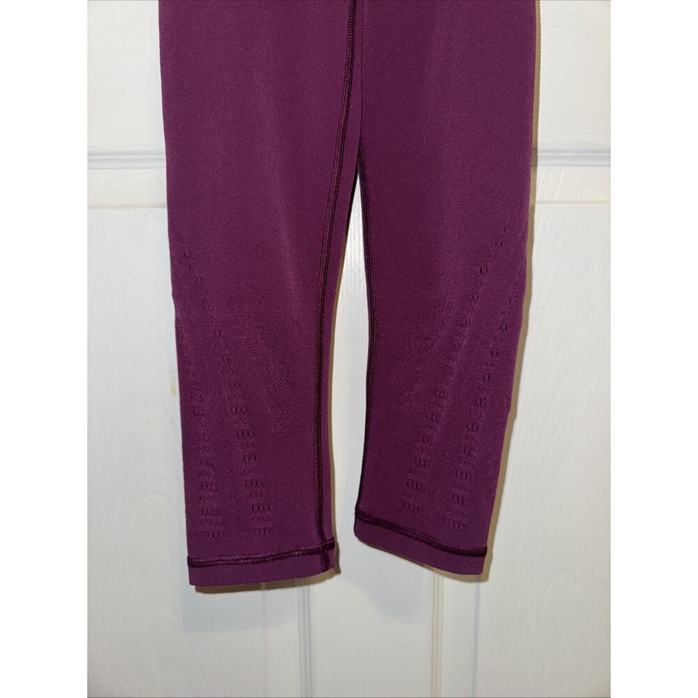 ATHLETA Warp Knit 7/8 Tight Yoga Pant Womens Size XXS Velvet‎ Plum Purple - Picture 2 of 9